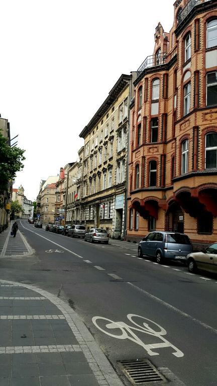 Bluegrayorange Lägenhet Poznań Exteriör bild